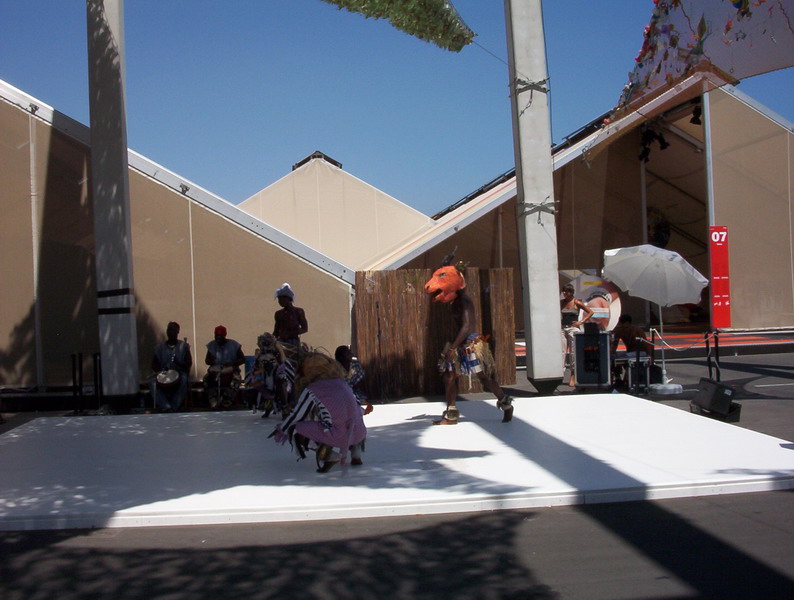 Forum de las Culturas 2004
