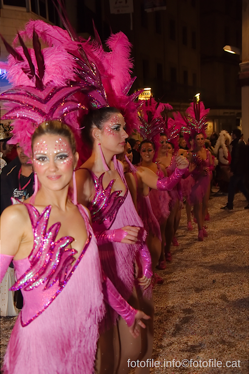 Carnaval 2014 Sitges - Rua de l'Extermini
Carnaval 2014 Sitges - Rua de l'Extermini
Keywords: Carnaval 2014 Sitges - Rua de l'Extermini