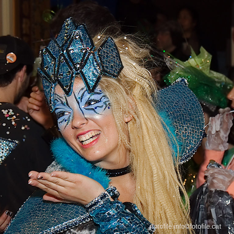 Carnaval 2014 Sitges - Rua de l'Extermini
Carnaval 2014 Sitges - Rua de l'Extermini
Keywords: Carnaval 2014 Sitges - Rua de l'Extermini