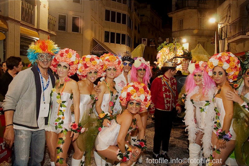 Carnaval 2014 Sitges Rua de la Disbauxa 
Carnaval 2014 Sitges Rua de la Disbauxa 
Keywords: Carnaval 2014 Sitges Rua de la Disbauxa 