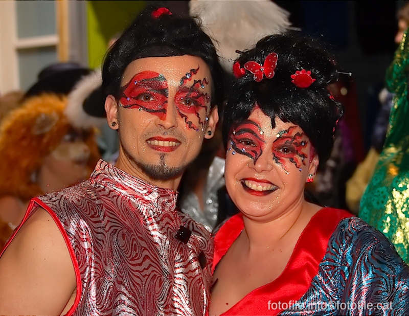Carnaval 2014 Sitges - Rua de l'Extermini
Carnaval 2014 Sitges - Rua de l'Extermini
Keywords: Carnaval 2014 Sitges - Rua de l'Extermini