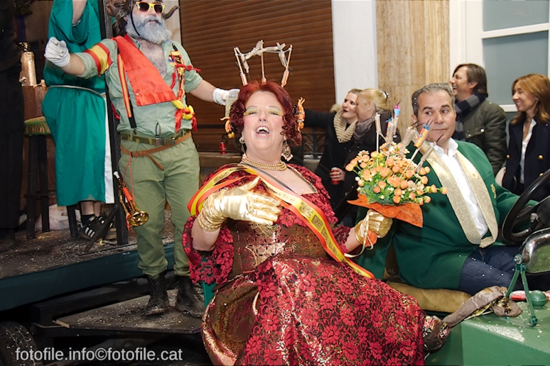 Carnaval 2014 Sitges - Rua de l'Extermini
Carnaval 2014 Sitges - Rua de l'Extermini
Keywords: Carnaval 2014 Sitges - Rua de l'Extermini
