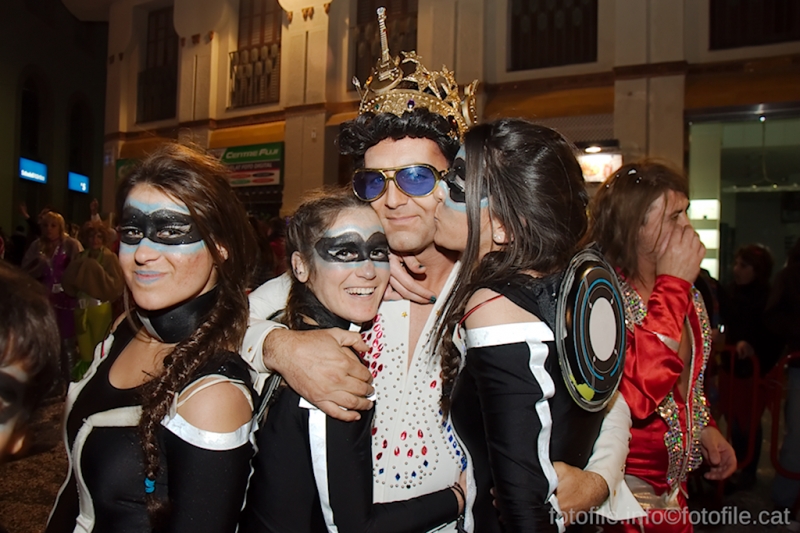 Carnaval 2014 Sitges - Rua de l'Extermini
Carnaval 2014 Sitges - Rua de l'Extermini
Keywords: Carnaval 2014 Sitges - Rua de l'Extermini