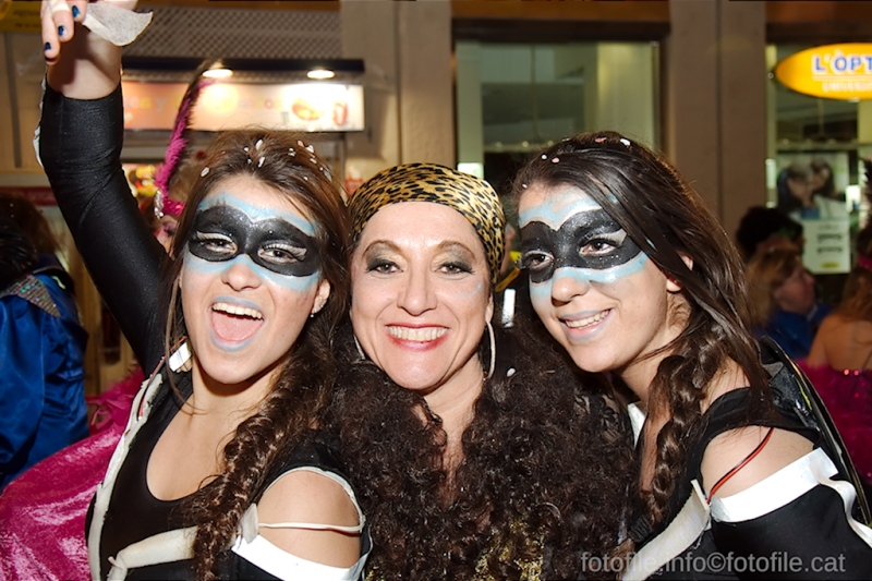 Carnaval 2014 Sitges - Rua de l'Extermini
Carnaval 2014 Sitges - Rua de l'Extermini
Keywords: Carnaval 2014 Sitges - Rua de l'Extermini