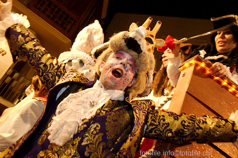 Carnaval 2016 Sitges - Rua de l'Extermini
Carnaval 2016 Sitges - Rua de l'Extermini
Keywords: Carnaval 2016 Sitges - Rua de l'Extermini