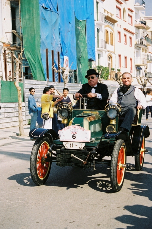 Rally Sitges 2003
Fotos del Rally de Sitges 2003. Negatiu 35mm escanejat.
Keywords: Rally Sitges 2003 Cotxes