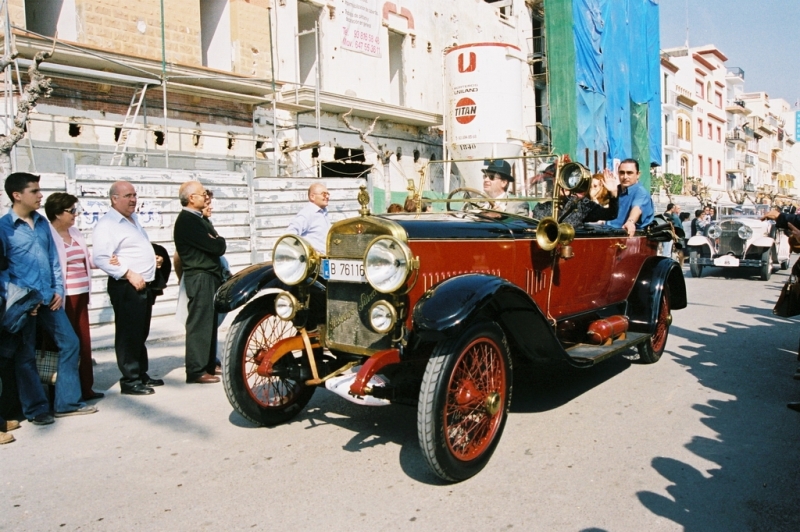 Rally Sitges 2003
Fotos del Rally de Sitges 2003. Negatiu 35mm escanejat.
Keywords: Rally Sitges 2003 Cotxes