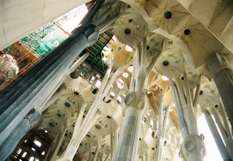 Gaudi - Sagrada Familia
Sagrada Familia. Barcelona 2003. Interiors en obres del temple.
Keywords: Gaudi Sagrada Familia